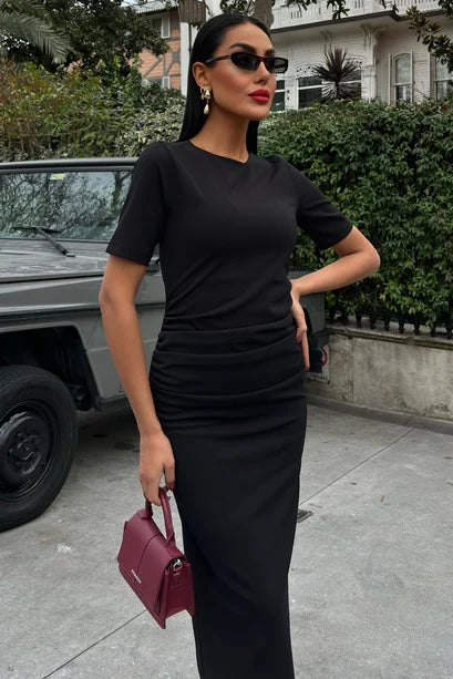 Vestido Midi Adeline con Cintura Plisada