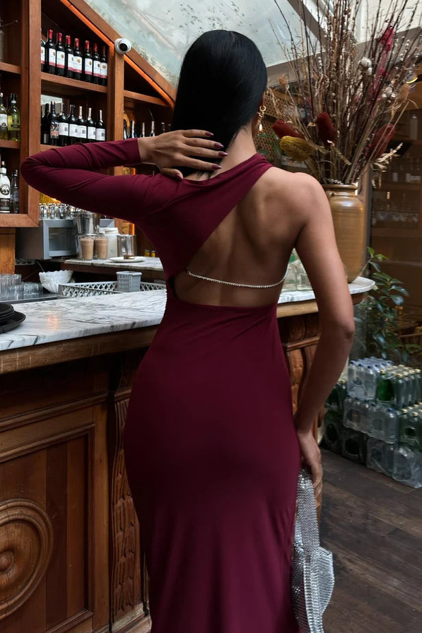 Vestido elegante Alexandrine con detalle de escote