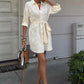 Vestido Suzene Bordado con Detalles de Botones Dorados